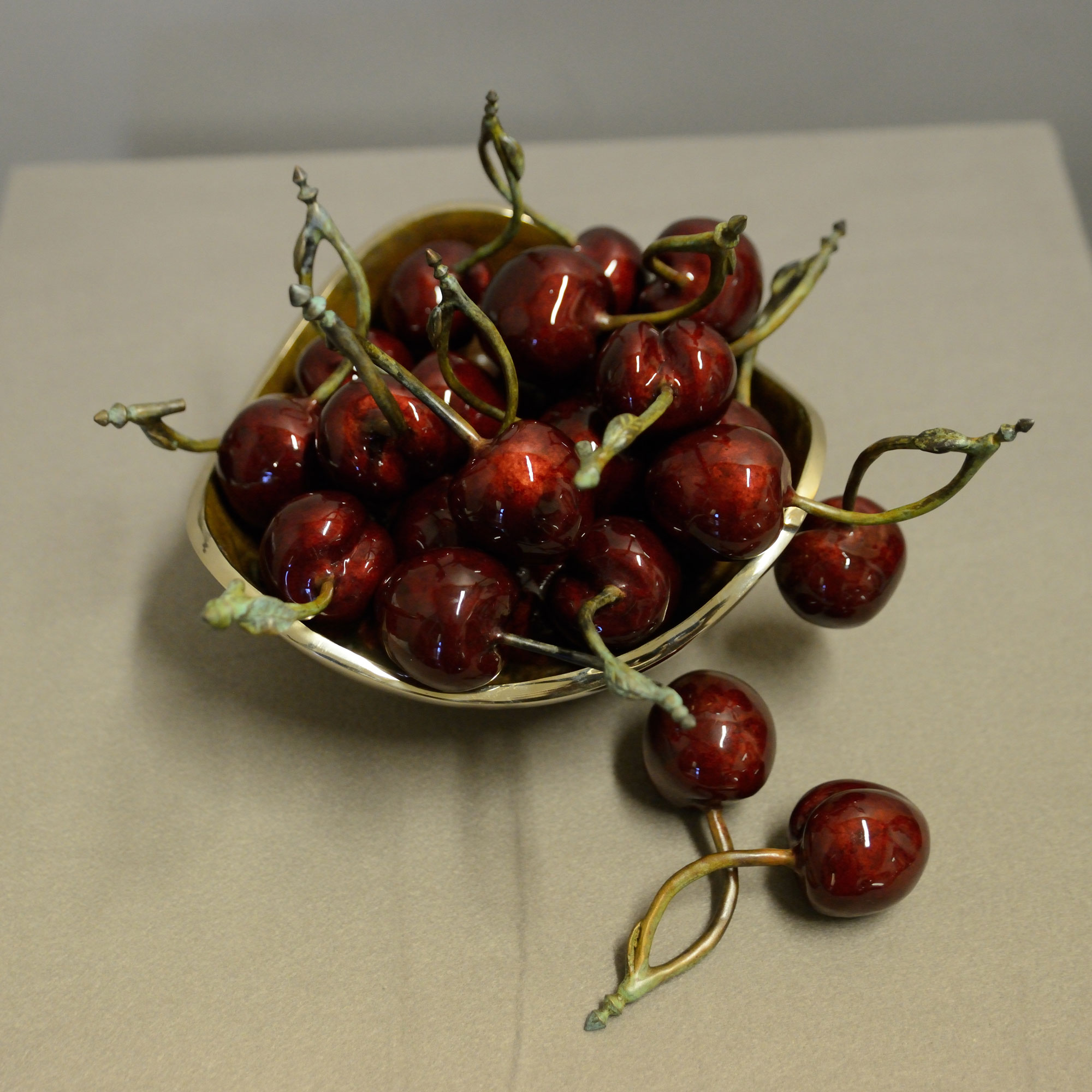 bowl-of-cherries-top